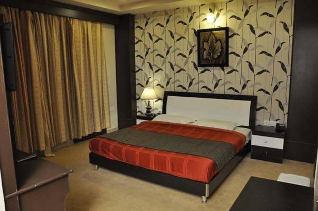 Seven Sky Clarks Exotica Hotell Bhuj Rom bilde