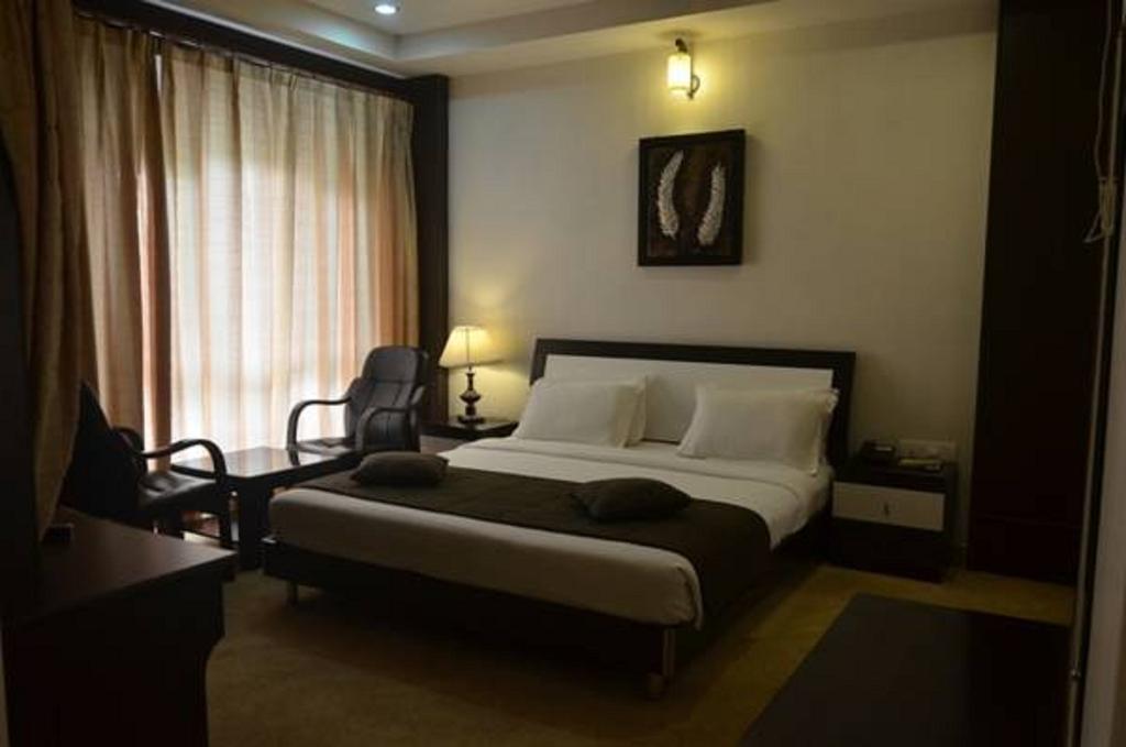 Seven Sky Clarks Exotica Hotell Bhuj Rom bilde
